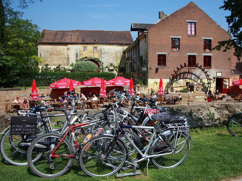 B&B Montenakerhof Riemst Exterior foto